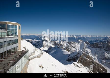 La Suisse, Canton d'Appenzell Rhodes-Extérieures, terrasse d'observation à Saentis Banque D'Images