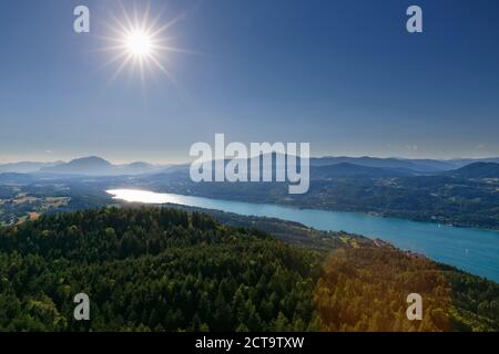 L'Autriche, la Carinthie, formulaire de Pyramidenkogel Wörthersee Banque D'Images