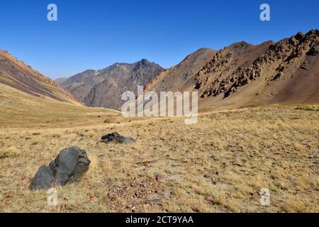 L'Iran, province de Mazandaran, montagnes Alborz, Hezarsham plateau, Alam Kuh, Takht-e Massif de Suleyman Banque D'Images