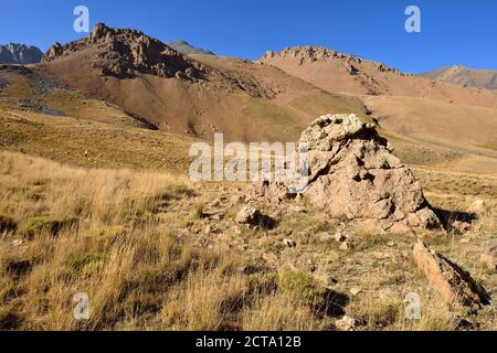 L'Iran, province de Mazandaran, montagnes Alborz, Takht-e Massif Suleyman, Alam Kuh, montagnes autour de plateau Hesarshal Banque D'Images