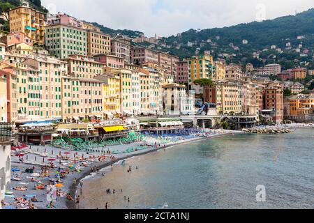 L'Italie, Ligurie, Camogli, sur le lido Banque D'Images