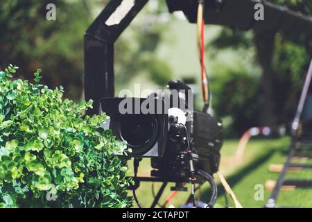 grue télescopique avec caméra tv à l'extérieur Banque D'Images