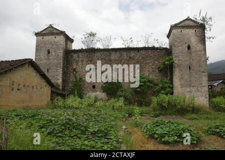 Fortifications à Luokeng, près de Shaoguan, province de Guangdong, Chine 21 août 2014 Banque D'Images