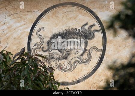 Peinture de stuc, vieille ville de Shaxi, province du Yunnan, Chine 11 octobre 2005 Banque D'Images