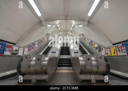 Station de métro Holborn, Londres, Royaume-Uni Banque D'Images