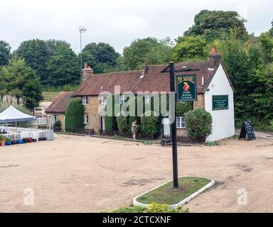 The Squirrel Inn - public House - Hurtmore Road, Hurtmore, Godalming, Surrey, Angleterre, Royaume-Uni Banque D'Images