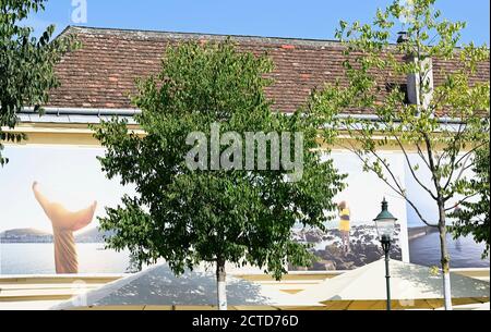 Baden près de Vienne, Basse-Autriche, Autriche. Le plus grand festival de photos en plein air d'Europe à Baden, près de Vienne Banque D'Images