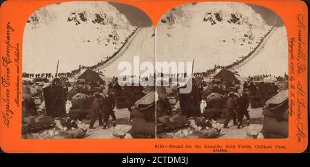 Relié aux champs aurifères du Klondike, col Chilkoot, Alaska., image fixe, stéréographes, 1898 - 1900 Banque D'Images