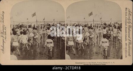 Jardin d'enfants sur la plage, Coney Island, États-Unis, 1865?-1919, New York (État), New York (N.Y.), Coney Island (New York, N.Y Banque D'Images