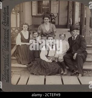 Notre ancien président très honoré Grover Cleveland, avec sa famille à la maison, Princeton, N.J., Underwood & Underwood, Cleveland, Grover, 1837-1908, Porches, familles, New Jersey, Princeton (N.J Banque D'Images