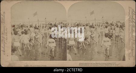 Jardin d'enfants sur la plage, Coney Island, États-Unis, 1865?-1919, New York (État), New York (N.Y.), Coney Island (New York, N.Y Banque D'Images