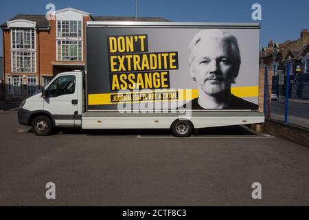 Londres, Angleterre, Royaume-Uni. 21 septembre 2020. Ne pas extrader Assange panneau © Benjamin John Banque D'Images