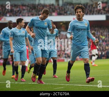 DAVID SILVA REPREND FLAMMINI ET GIBBS ARSENAL V MANCHESTER CITY PREMIER LEAGUE - EMIRATES STADIUM IMAGE : © MARK PAIN / ALAY Banque D'Images