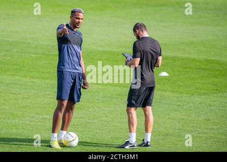 Pilsen, République tchèque. 23 septembre 2020. Jean-David Beauguel, à gauche, assiste à l'entraînement de Victoria Plzen avant le 3e tour de qualification du match de l'UEFA Europe League Victoria Plzen vs Sonderjyske à Pilsen, République Tchèque, le 23 septembre 2020. Crédit: Miroslav Chaloupka/CTK photo/Alamy Live News Banque D'Images