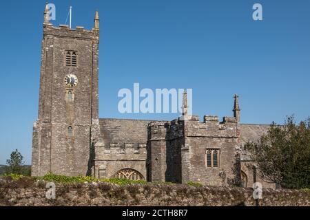 Église St George dans le village de South Hams de Dittisham, Devon, Royaume-Uni Banque D'Images