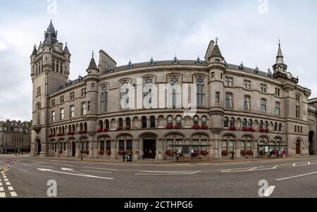 Vue extérieure de Sheriff court sur Union Street dans le centre-ville d'Aberdeen, Écosse, Royaume-Uni Banque D'Images