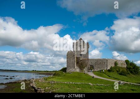 Château de Dungarie (caisleán Dhún Guaire) Banque D'Images