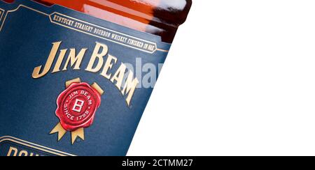 Guilin, Chine 8 mars 2020 le logo sur une bouteille de Jim Beam un Kentucky Straight Bourbon Whiskey Banque D'Images