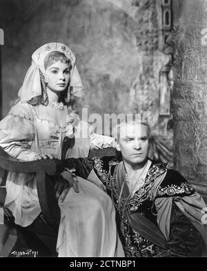 JEAN SIMMONS et LAURENCE OLIVIER Portrait dans la scène de jeu Dans LE HAMEAU 1948, le réalisateur LAURENCE OLIVIER joue de la musique William Shakespeare William Walton Two Cities films / distributeurs de films généraux (GFD) Banque D'Images