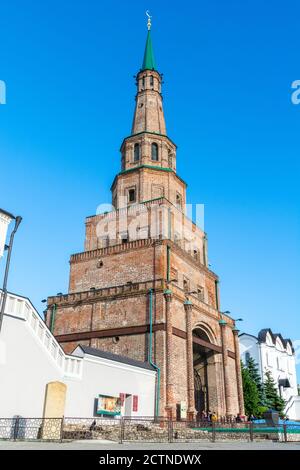 Kazan, Russie – 23 juin 2017. La tour Suyumbike à Kazan, d'une hauteur de 59 M. Banque D'Images
