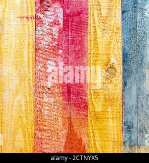 Surface de bois ancien peint en planche colorée comme arrière-plan Banque D'Images
