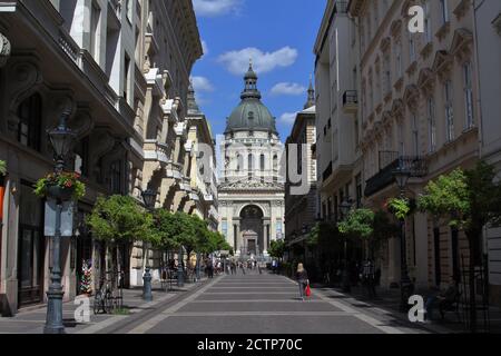 Budapest, Hongrie - 10/07/2020: Basilique Saint-Etienne à Budapest Banque D'Images