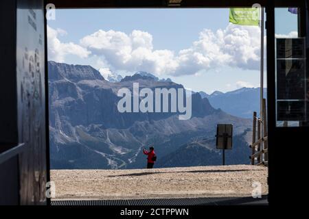 Vue depuis la station de téléphérique Seceda de Sella Massif, Val Gardena, Italie. Banque D'Images