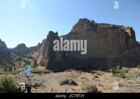 SMIT Rock State Park et Crooked River, Oregon Banque D'Images