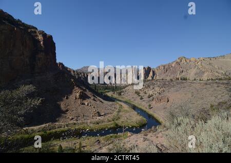 SMIT Rock State Park et Crooked River, Oregon Banque D'Images