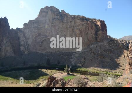 SMIT Rock State Park et Crooked River, Oregon Banque D'Images