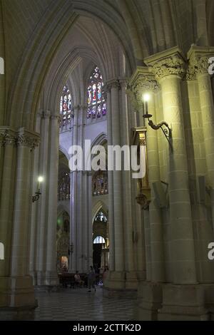 Tolède España Hiszpania Espagne espagnole; Cathédrale primate de Sainte Marie; la catedral de Santa María; Katedra Najświętszej Marii Panny 托莱多主教座堂 intérieur Banque D'Images