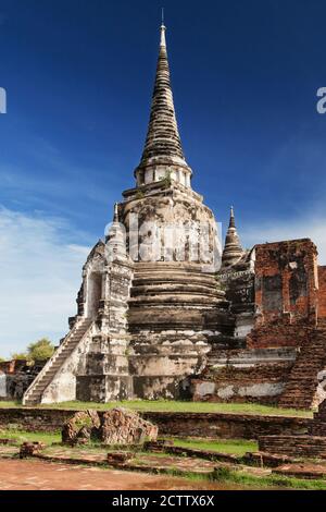 Chedi oriental du Wat Phra si Sanphet, Ayutthaya, Thaïlande. Banque D'Images