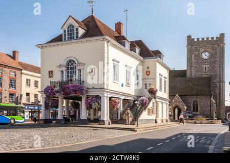 Hôtel de ville de Wallingford et église St Mary-le-More, Wallingford Oxfordshire, Angleterre du Sud-est, GB, Royaume-Uni Banque D'Images