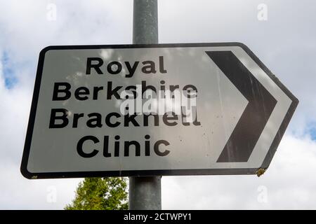 Bracknell, Berkshire, Royaume-Uni. 25 septembre 2020. Suite à la forte augmentation des cas positifs de coronavirus, un nouveau laboratoire Lighthouse doit être installé à Bracknell au NHS Royal Berkshire Bracknell Healthspace à Brants Bridge, géré par la NHS Foundation Trust. On estime que le nouveau laboratoire, une fois qu'il fonctionne à pleine capacité, sera en mesure d'effectuer environ 40,000 tests par jour, ce qui devrait être le 2021 février. Le nouveau labatoire devrait signifier 300 nouveaux emplois pour la ville. Crédit : Maureen McLean/Alay Live News Banque D'Images