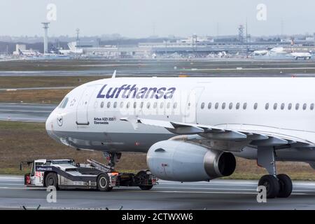 Airbus a321-200 compagnies aériennes Lufthansa. Allemagne, Francfort-sur-le-main aéroport. 14 décembre 2019 Banque D'Images