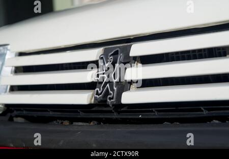 Peugeot 205 GTI porte d'accès française Banque D'Images