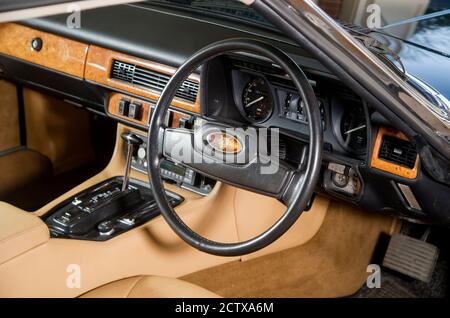 Coupé Jaguar XJS 1988, voiture sport classique britannique Banque D'Images