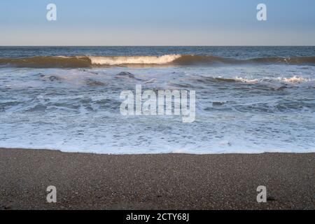 Dunwich Beach, à l'est de l'Angleterre, face à la mer du Nord Banque D'Images