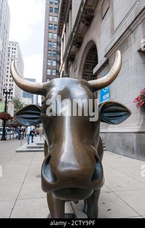 Un marché haussier est la condition d'un marché financier où les prix augmentent ou devraient augmenter. Le terme « marché haussier » est le plus souvent utilisé pour Banque D'Images