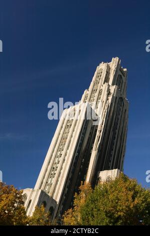 Cathedral of Learning Tower, Université de Pittsburgh, Pittsburgh, Comté d'Allegheny, Pennsylvanie, États-Unis Banque D'Images