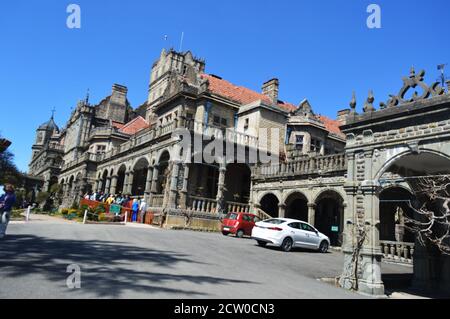 L'Institut d'études avancées à Shimla, également connu sous le nom de Viceregal Lodge, maison de Lord Dufferin construite à Indo – architecture de style gothique, sélective Banque D'Images