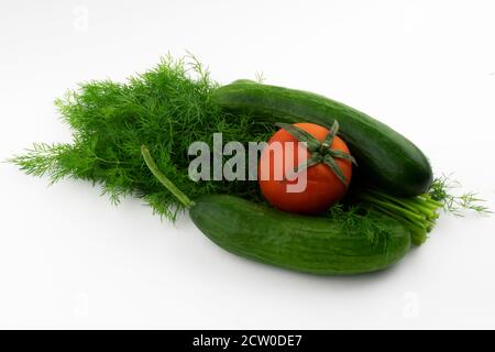 légumes et légumes verts sur fond blanc gros plan Banque D'Images