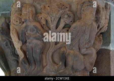 Création d'Adam et Eve, cloître romane, Monastère royal de San Juan de la Peña, Botaya, Huesca, Aragon, Espagne Banque D'Images