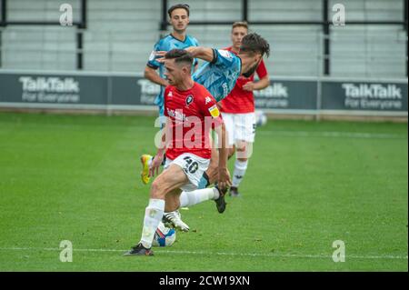 SALFORD, ANGLETERRE. 26 SEPT 2020 Ian Henderson du FC de Salford City perd le ballon lors du match de la Sky Bet League 2 entre Salford City et Forest Green Rovers à Moor Lane, Salford. (Credit: Ian Charles | MI News) Credit: MI News & Sport /Alay Live News Banque D'Images