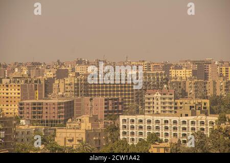 Vue panoramique sur l'architecture et la scène de rue depuis l'Egypte, El Caire, 2018, septembre Banque D'Images