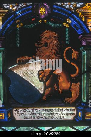 Bubikon, Suisse. Vitraux, Ritterhaus, site du patrimoine national. Photographié juillet 1966. Banque D'Images