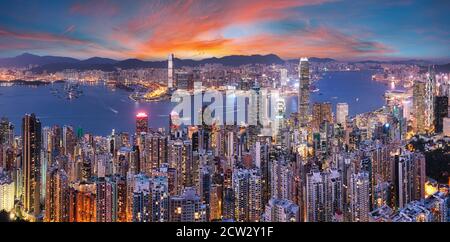 Chine - Hong Kong paysage urbain de nuit Banque D'Images