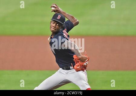 Atlanta, Géorgie, États-Unis. 26 septembre 2020. Le pichet Red Sox Phillips Valdez livre un terrain pendant le neuvième repas d'un match MLB contre les Braves d'Atlanta au Truist Park à Atlanta, en Géorgie. Austin McAfee/CSM/Alamy Live News Banque D'Images