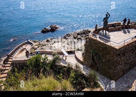 La statue féminine a nommé le Monument à la femme du pêcheur Lloret de Mar sur la Costa Brava en Espagne Banque D'Images