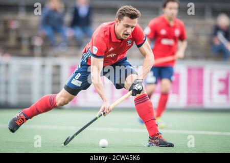 Amstelveen, pays-Bas. 12 juin 2019. AMSTELVEEN, 27-09C2020, Wagener Stadion, Tulp Hoofdklasse Hockey Heren, Seizoen 2020-201. Joueur Tilburg Sander visser. Pendant le jeu Amsterdam H1 - Tilburg H1. Crédit : Pro Shots/Alamy Live News Banque D'Images